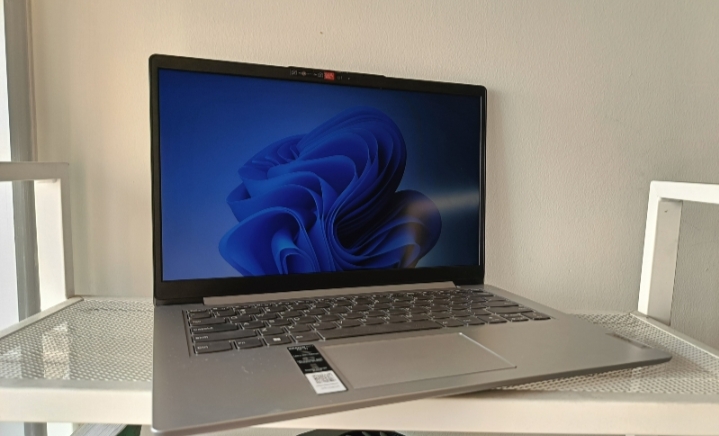 Lenovo IdeaPad Slim 1