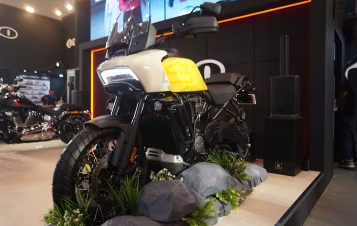 JLM Auto Indonesia di GIIAS