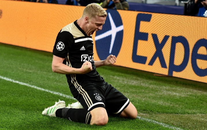 Sociedad Mengejar Arsen Zakharyan