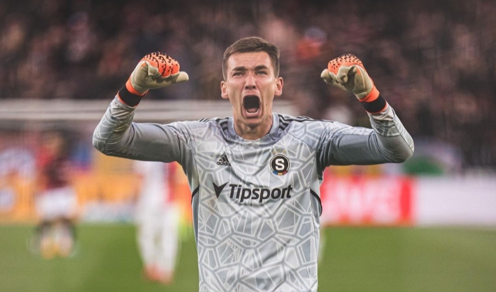 Matej Kovar ke Leverkusen