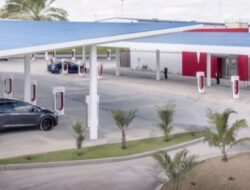 Pendapatan Besar dari Jaringan Supercharger Tesla: Membangun Paradigma Bisnis Pengisian Kendaraan Listrik
