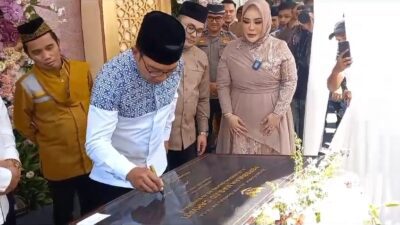 Resmikan Masjid Cahyati di Sumedang, Ridwan Kamil: Saya Terharu, Ini Harus Jadi Contoh