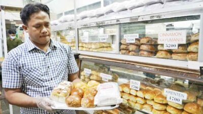 Toko Roti Viral Bandung