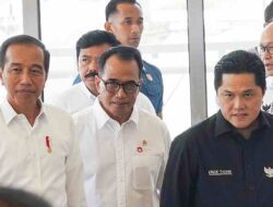 Jokowi ‘Ngetes’ Kereta Cepat Jakarta-Bandung Bareng Para Menteri dan Artis
