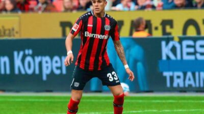 Liverpool Masih Mencari Bek Baru: Piero Hincapie Belum Tiba
