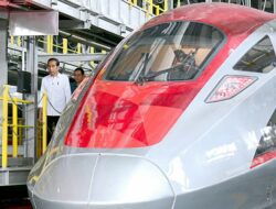 Kereta Cepat Jakarta-Bandung Segera Dilaunching, Jokowi Cek Stasiun Tegalluar