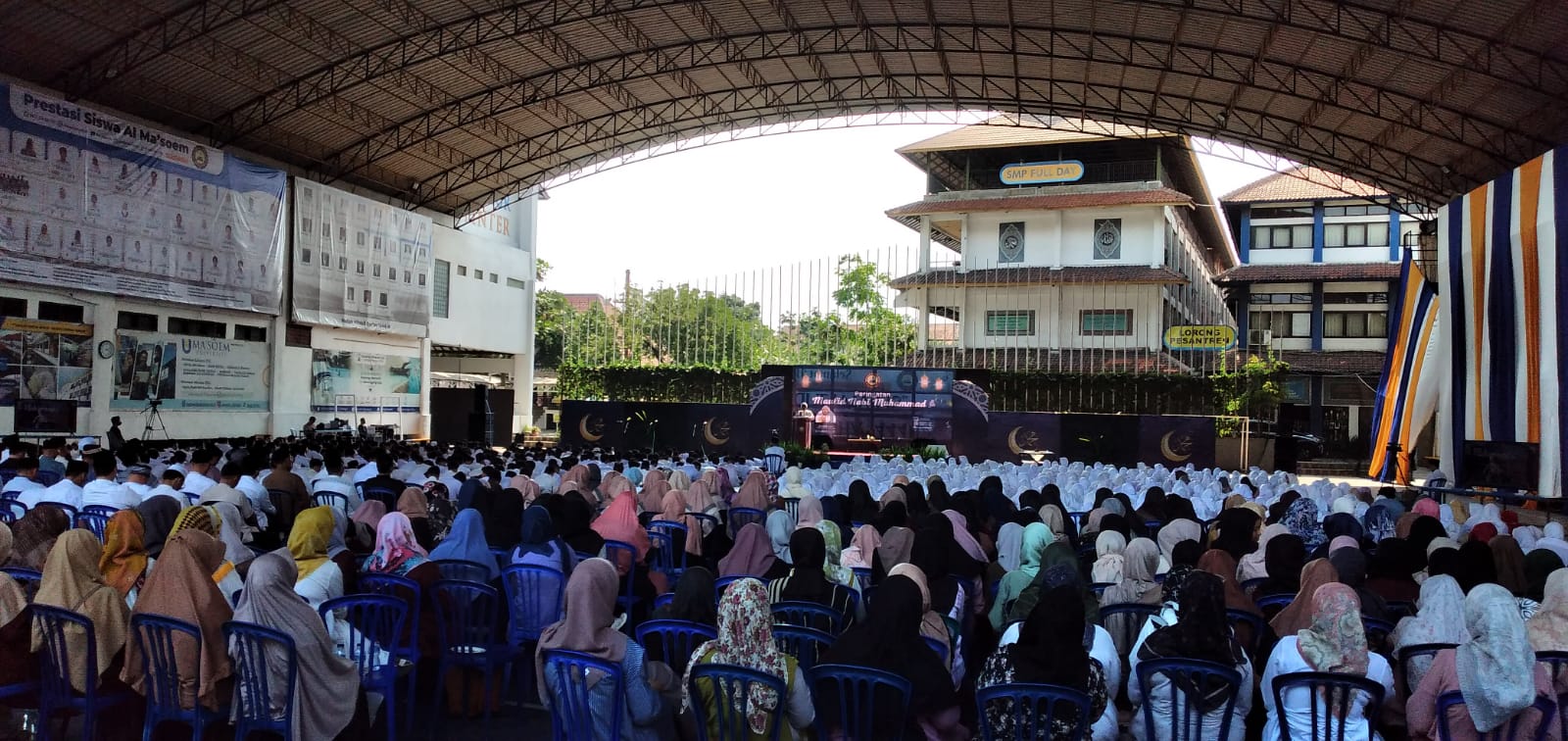Peringatan Maulid di Al Ma'soem