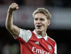 Martin Odegaard Perpanjang Kontrak hingga 2028: Pemain Tertua yang Dibayar Tertinggi oleh Arsenal