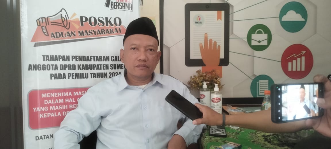 Divisi Penanganan Pelanggaran dan Data Informasi Bawaslu Kabupaten Sumedang Luli Rusli