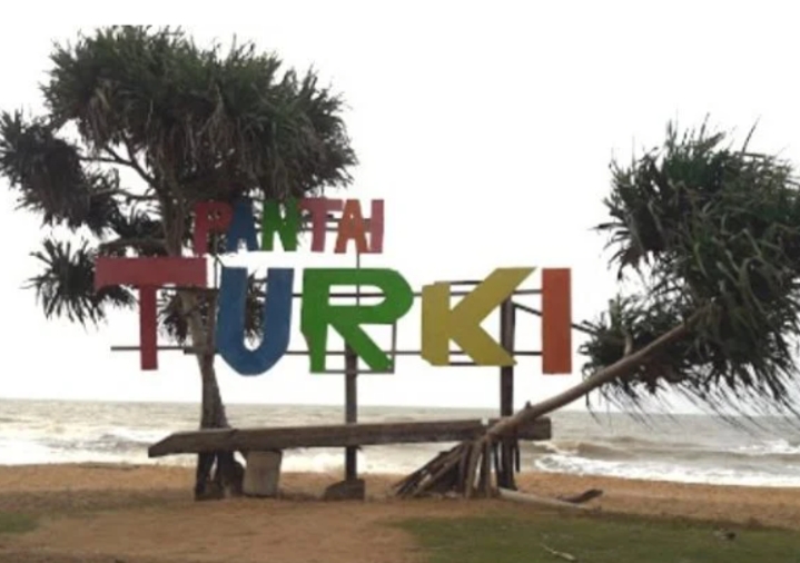 Pantai Turki di Pelaihari