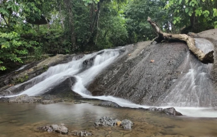 Air Terjun Tumpang Dua Kotabaru