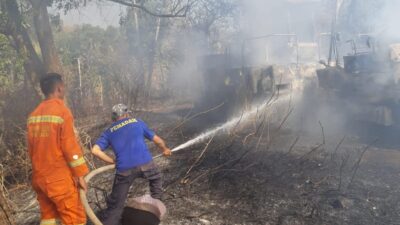 Stoom terbakar