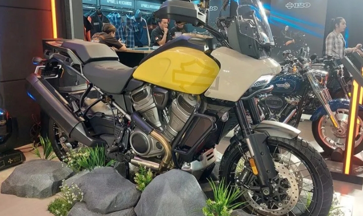 Pan America 1250 Special