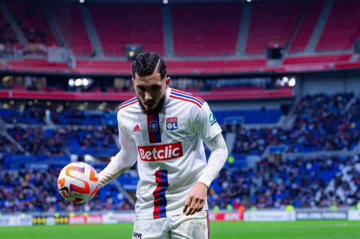Rayan Cherki dari Lyon
