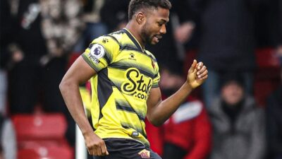 Emmanuel Dennis
