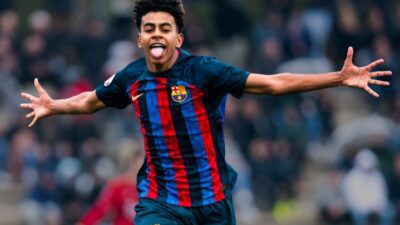 Lamine Yamal: Kisah Sukses Pemain Muda Barcelona yang Bersinar di Dunia Sepakbola