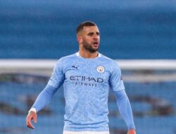 Kyle Walker Perpanjang Kontrak dengan Manchester City Hingga 2026