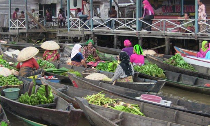 Pasar Apung Banjarmasin