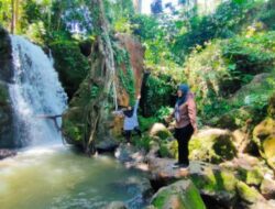 Keindahan Wisata Alam Air Terjun Riam Mambanin, Tabalong, Kalimantan Selatan
