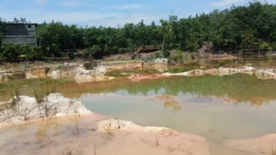 Wisata Danau Biru Pugaan