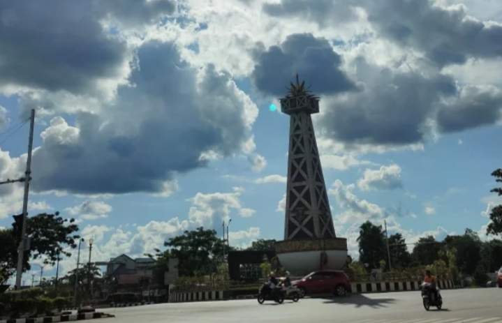 Tugu Obor Api Tabalong