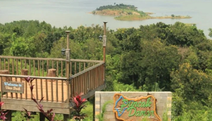 Puncak Damar Baros Jatigede