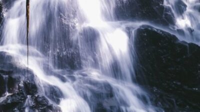 Air Terjun Lanjung Bapayung