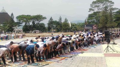 Sholat Istisqa di Sumedang