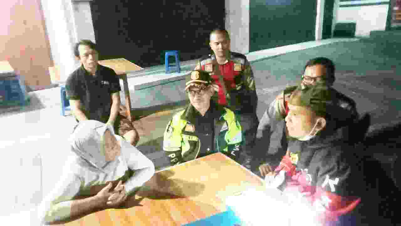 Buang Sampah Sembarangan