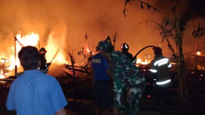 Tungku Lupa Dimatikan, Empat Rumah di Sumedang Hangus Terbakar