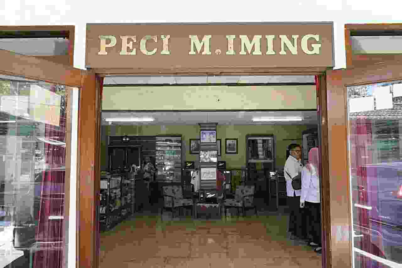 Peci Haji Iming Bandung