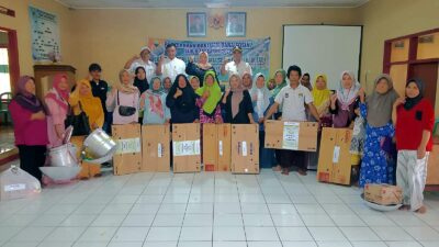 UPDB Bumdesma Tanjungkerta Sumedang Bagikan Bansos Kepada 144 RTM
