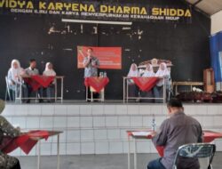 12 SMA se Sumedang Beradu Argumen Dalam Lomba Debat Bahasa Indonesia