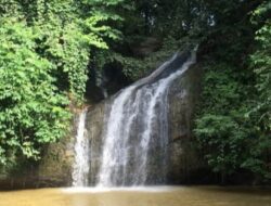 Air Terjun Tanah Merah: Keindahan Alam yang Menakjubkan di Samarinda, Kalimantan Timur
