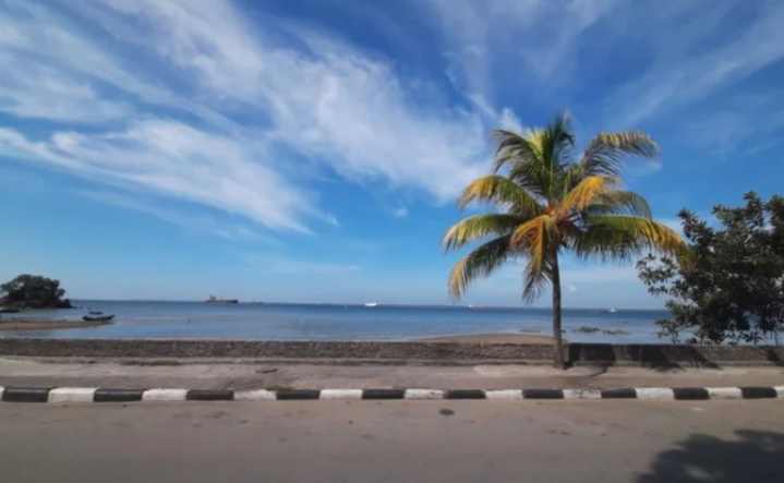 Pantai Melawai/(Borneo)