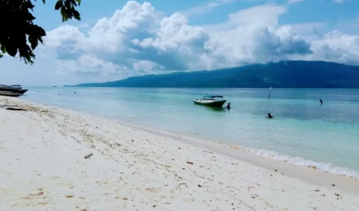 Pulau Kaniungan Berau