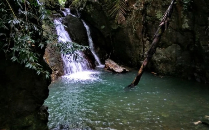 Air Terjun Sibohe/(celebesborneo)