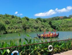 Menikmati Keceriaan Liburan di Wisata Tepi Danau, Bandung, Jawa Barat