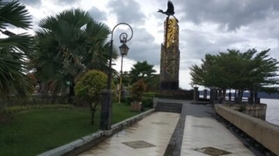 Tugu Cinta Damai: Simbol Keindahan dan Perdamaian di Kota Bulungan, Kalimantan Utara