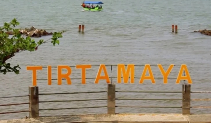 Pantai Tirtamaya Indramayu