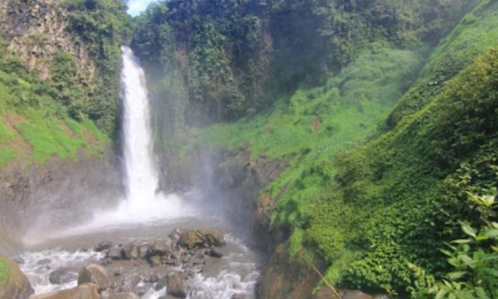Curug Sikopel Banjarnegara