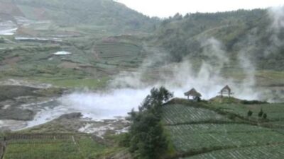 Kawah Sileri Dieng: Pesona Wisata Fenomenal, Banjarnegara, Jawa Tengah