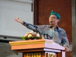 Mahfud Md dan Relawan PDIP, Pemimpin yang Tepat Diperlukan untuk Selamatkan NKRI