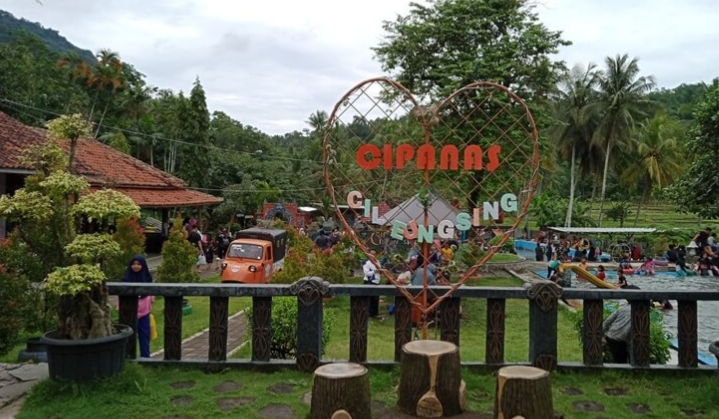Pemandian Cipanas Cileungsing