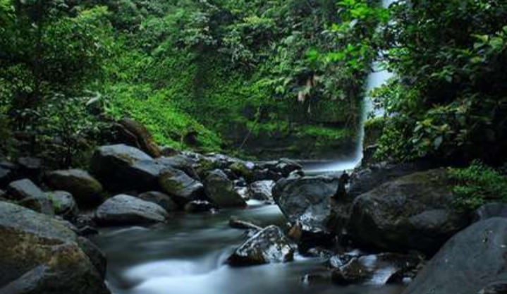 Curug Sawer Sukabumi