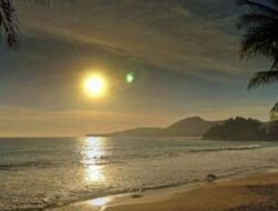 Pantai Cimaja di Sukabumi, Jawa Barat: Surga Surfing yang Tidak Kalah Menarik dari Bali