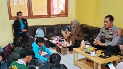 Kelompok Pelajar di Kertasari Tertangkap Basah Merokok di Lingkungan Sekolah