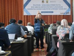 Para Pejabat Administrator di Sumedang Dilatih Melek Literasi Digital