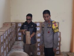 Pastikan Logistik Pemilu Aman, Kapolda Jabar Cek Langsung Gudang Logistik KPU Sumedang