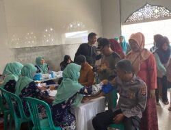 Kegiatan KKNT di Desa Cikurubuk Sumedang Disambut Antusias Warga